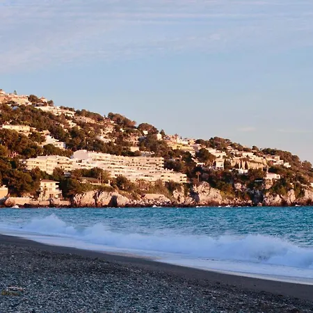 Apartment En La Herradura Con Piscina Y Parking